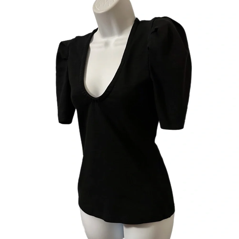 Free People Black top‎